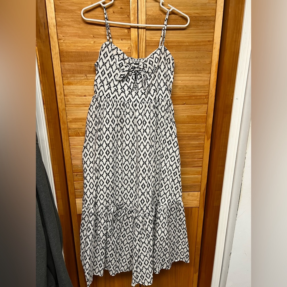 Banana Republic Black and White Maxi Dress